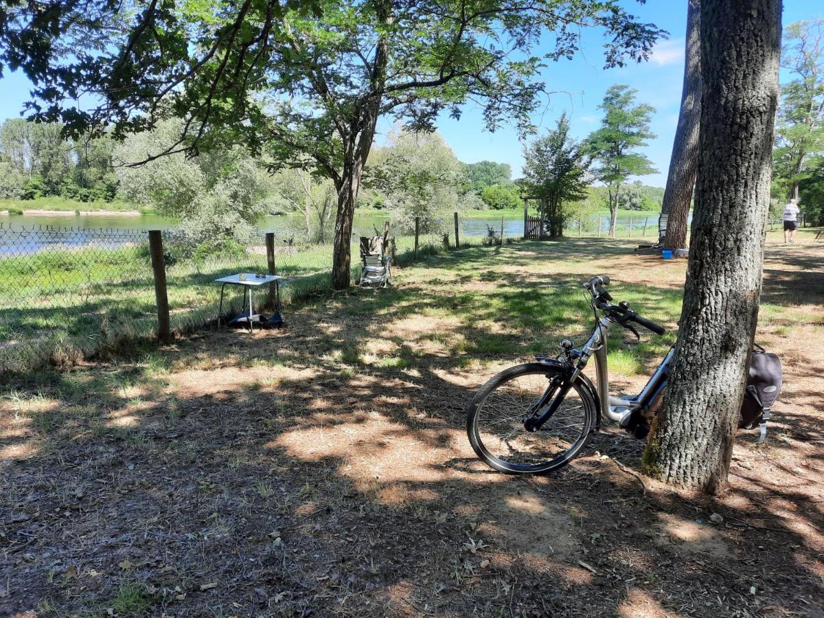 Camping Onlycamp Le Port Saint-Benoît-sur-Loire Esterno foto